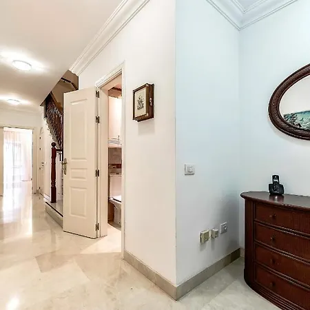 Holiday home Townhouse In La Duquesa With Bbq And Shared Pool
