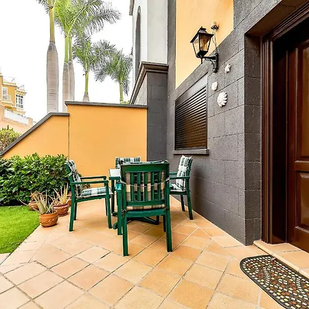 Townhouse In La Duquesa With Bbq And Shared Pool Semesterbostad