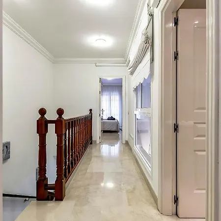 Semesterbostad Townhouse In La Duquesa With Bbq And Shared Pool *