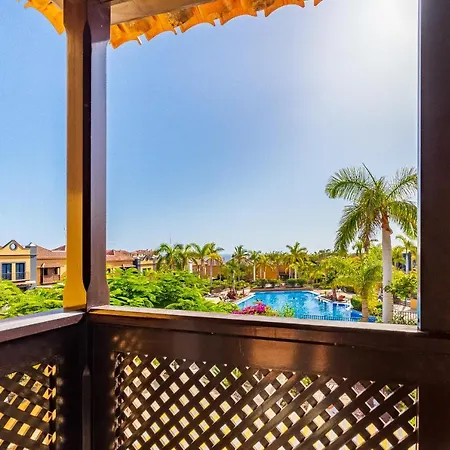 度假居 Townhouse In La Duquesa With Bbq And Shared Pool *